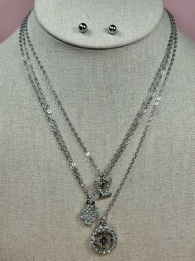 Trendy Fashion Jewelry Silver Layered Clover- Rhinestones Necklace Set BRAND NEW
